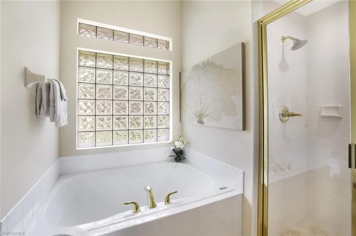 1074  Augusta Falls  WAY, Naples, FL 34119
