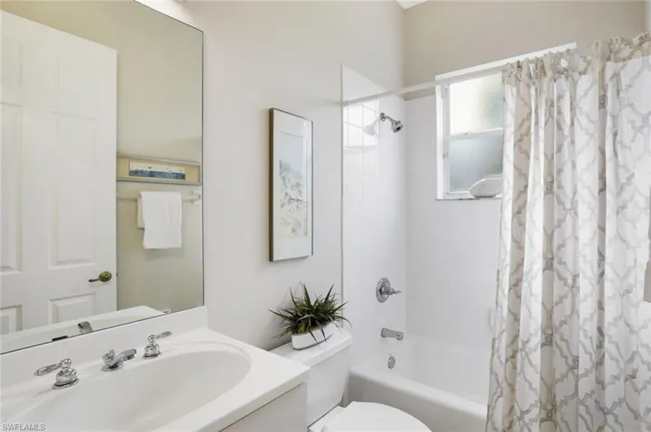 1074  Augusta Falls  WAY, Naples, FL 34119