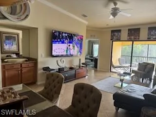 9844 Venezia Cir 721, Naples, Florida 34113