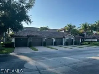 9844 Venezia Cir 721, Naples, Florida 34113