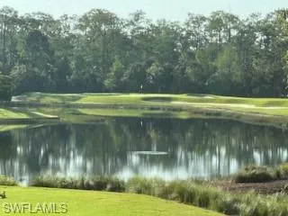 9844 Venezia Cir 721, Naples, Florida 34113
