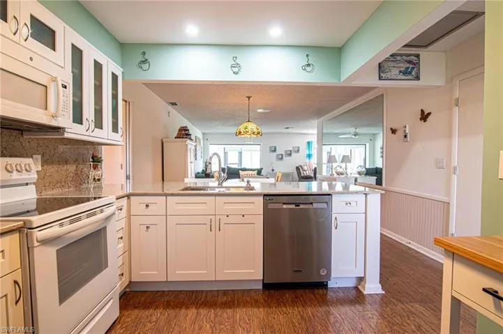 Enjoy the newer updated appliances along with the stainless designer fixtures and LED lighting.