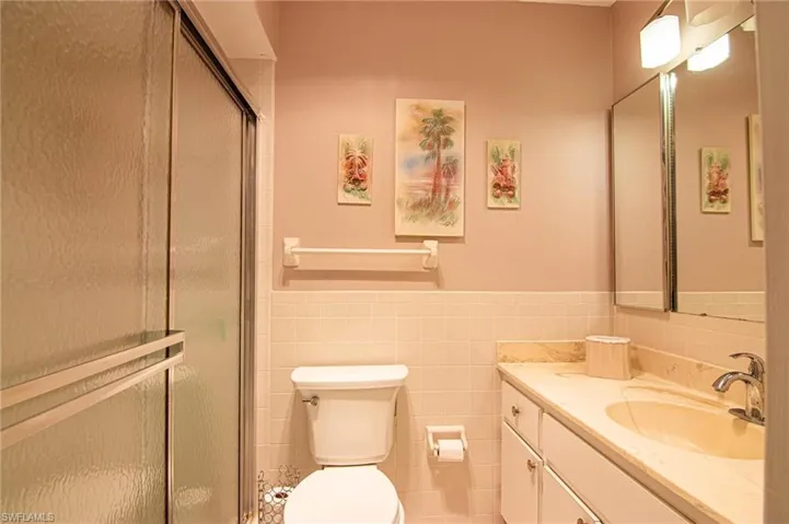 En Suite with new toilet and some updated fixtures!