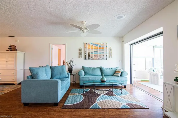 This guest bathroom is located off the dining/family area and is pleasantly decorated!
