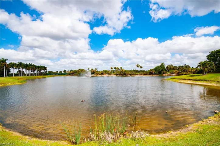1538  Mainsail  DR, Naples, FL 34114