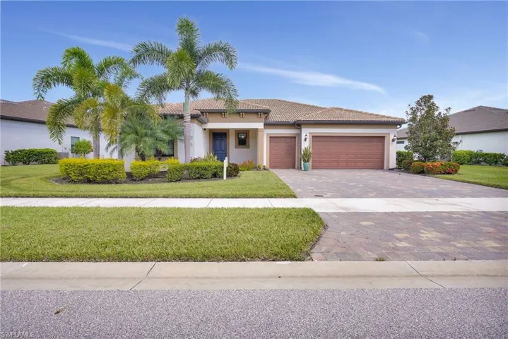 11752 Bowes Cir, Fort Myers, Florida 33913