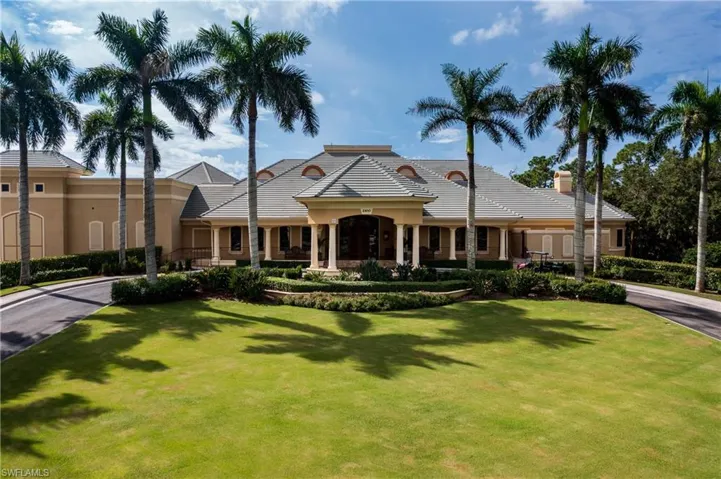 Stonebridge Country Club awaits you!