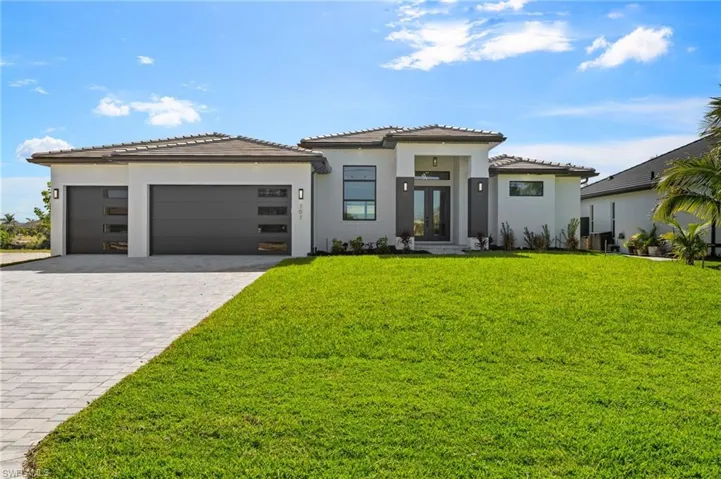 707 Nw 38th Ave, Cape Coral, Florida 33993