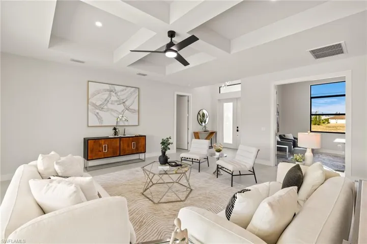 707 Nw 38th Ave, Cape Coral, Florida 33993