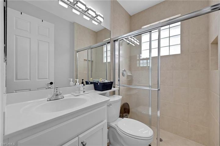 2366 Butterfly Palm DR, NAPLES FL 34119
