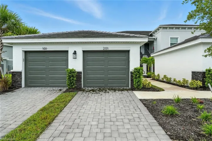 Garage with decorative driveway