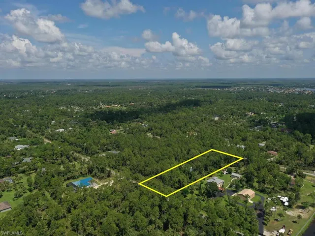 1215  Jung E BLVD, Naples, FL 34120