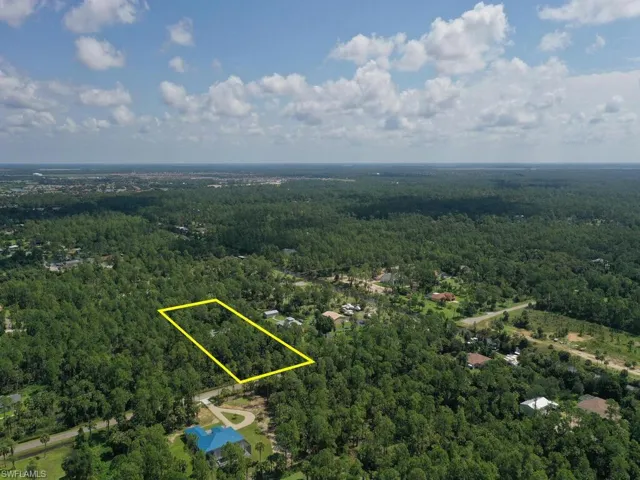 1215  Jung E BLVD, Naples, FL 34120