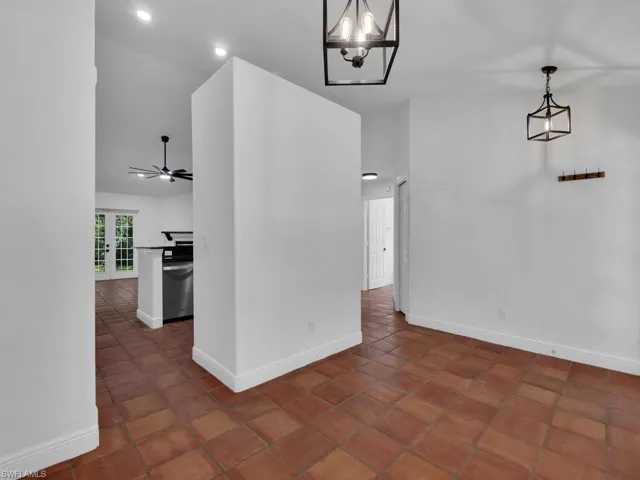 1215  Jung E BLVD, Naples, FL 34120