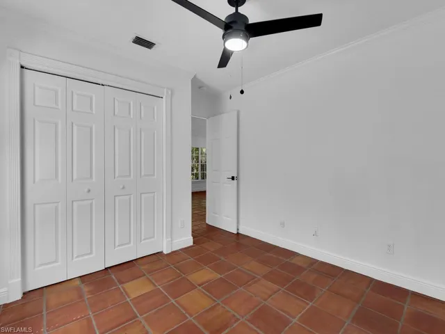 1215  Jung E BLVD, Naples, FL 34120