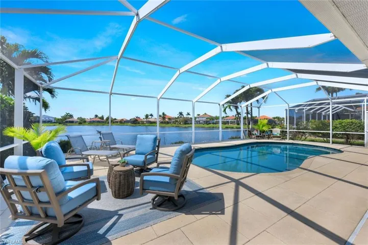 2526  Ashbury  CIR, Cape Coral, FL 33991