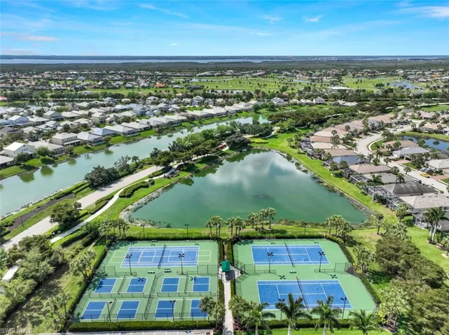 2526  Ashbury  CIR, Cape Coral, FL 33991