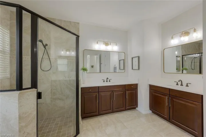 2526  Ashbury  CIR, Cape Coral, FL 33991
