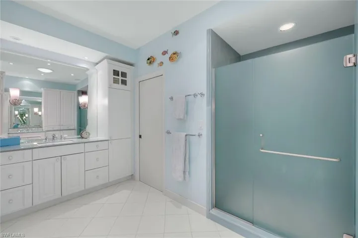 3762  Haldeman Creek  DR, Naples, FL 34112