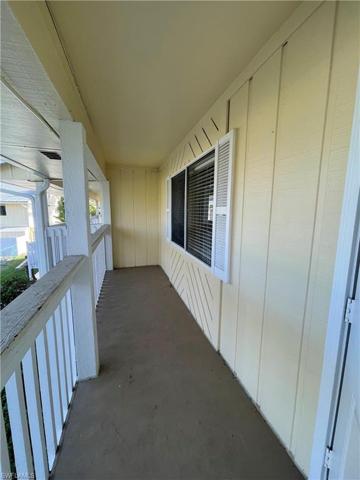 4607  Bayshore  DR, Naples, FL 34112