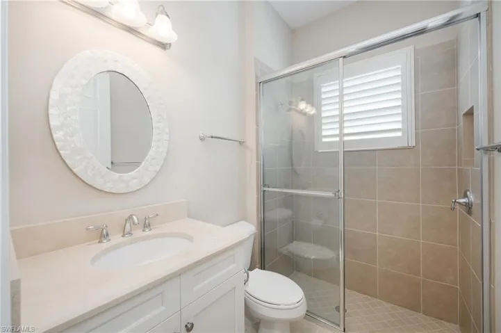 13736 Luna Dr, Naples, Florida 34109