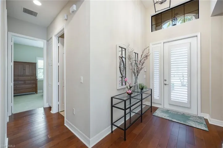 13736 Luna Dr, Naples, Florida 34109