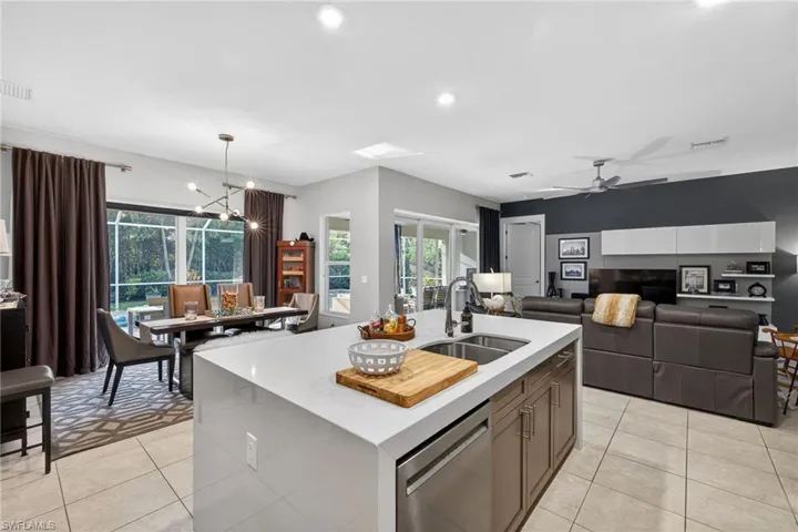 12251 Mcgregor Blvd, Fort Myers, Florida 33919