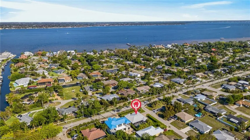 12251 Mcgregor Blvd, Fort Myers, Florida 33919