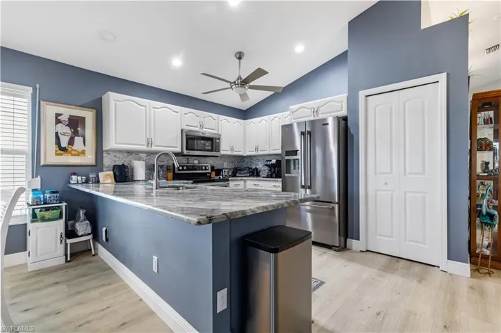 17761 Pineapple Palm Ct, North Fort Myers, Florida 33917