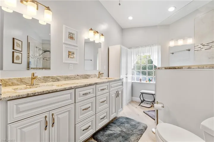 17761 Pineapple Palm Ct, North Fort Myers, Florida 33917