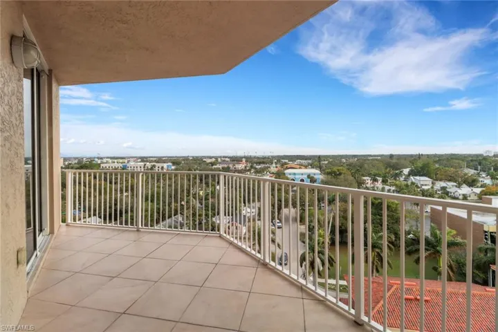 2090 W 1st St # J910, Fort Myers Fl 33901