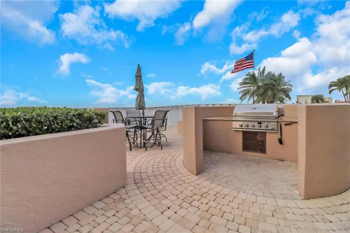 2090 W 1st St # J910, Fort Myers Fl 33901