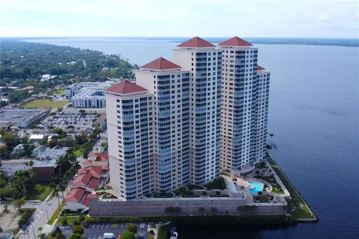 2090 W 1st St # J910, Fort Myers Fl 33901