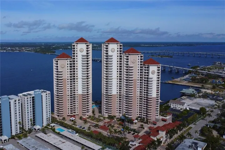 2090 W 1st St # J910, Fort Myers Fl 33901
