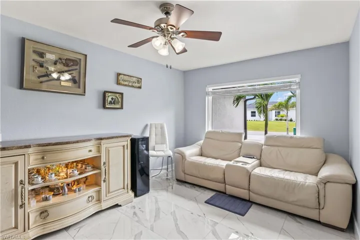 Flexible bonus space that adapts to your lifestyle needs.