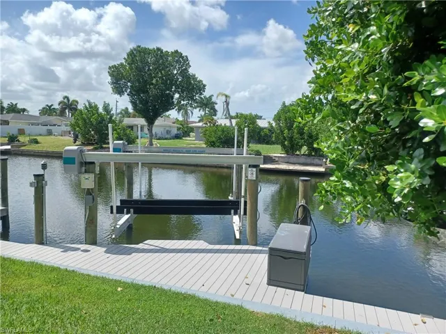208 Cape Coral Pkwy E 107, Cape Coral, Florida 33904