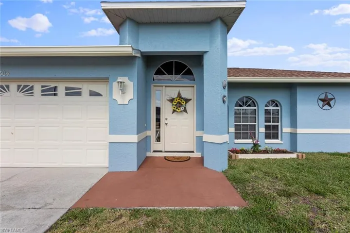 1304 SW 17th  PL, Cape Coral, FL 33991