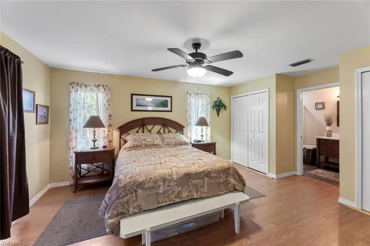 1304 SW 17th  PL, Cape Coral, FL 33991