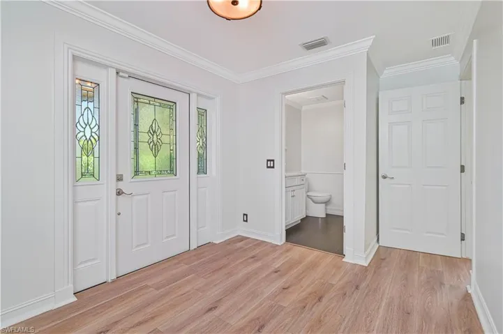 6941  Hunters  RD, Naples, FL 34109
