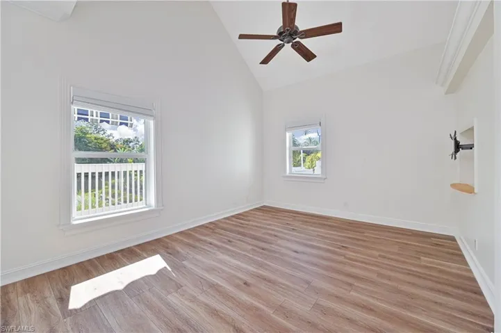 6941  Hunters  RD, Naples, FL 34109