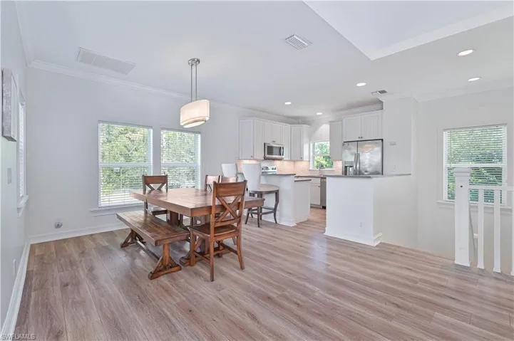 6941  Hunters  RD, Naples, FL 34109