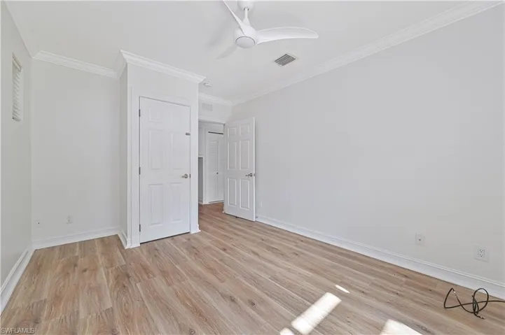 6941  Hunters  RD, Naples, FL 34109