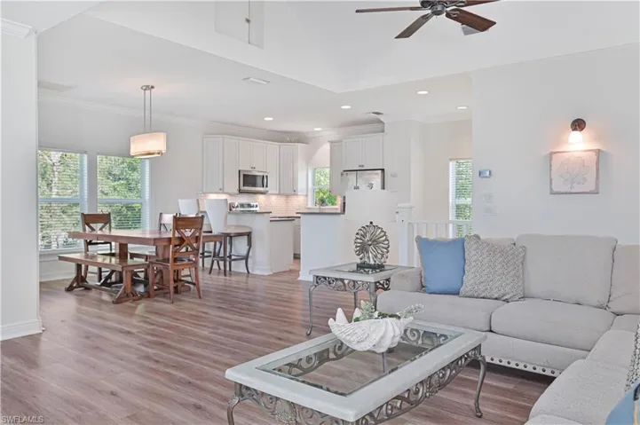 6941  Hunters  RD, Naples, FL 34109