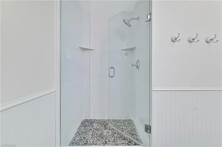 6941  Hunters  RD, Naples, FL 34109