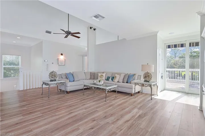 6941  Hunters  RD, Naples, FL 34109