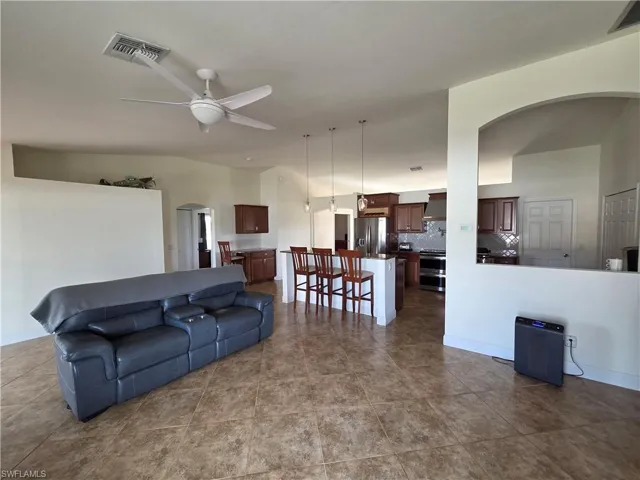 1050 NW 33rd  PL, Cape Coral, FL 33993