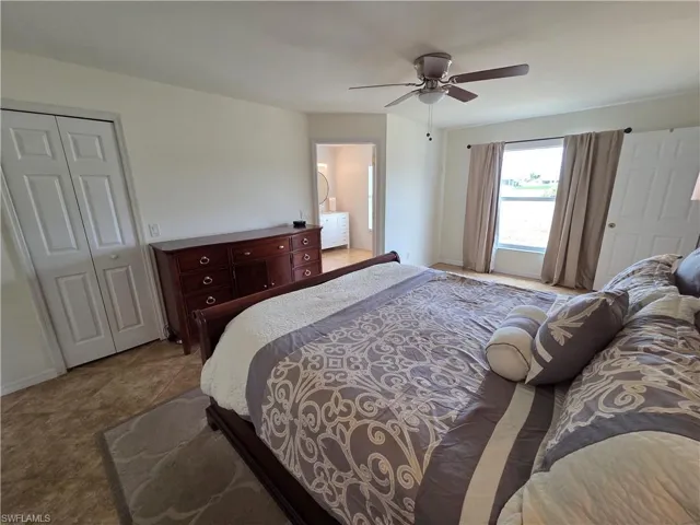 1050 NW 33rd  PL, Cape Coral, FL 33993