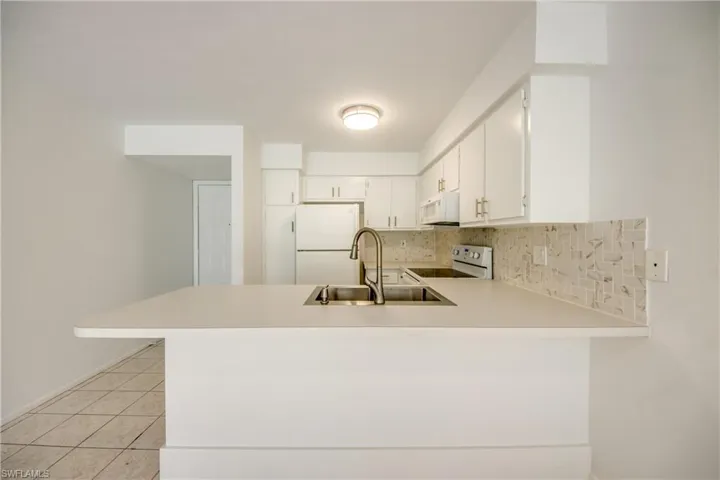 1100 Pondella Rd # 803, Cape Coral, Florida 33909