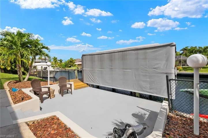 2223 Se 10th Ln, Cape Coral, Florida 33990