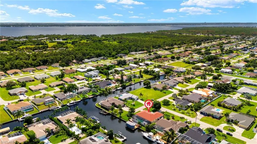 2223 Se 10th Ln, Cape Coral, Florida 33990
